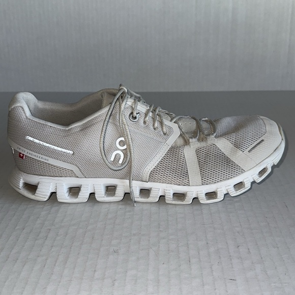 On Running Cloud Sneakers - Picture 8 of 13